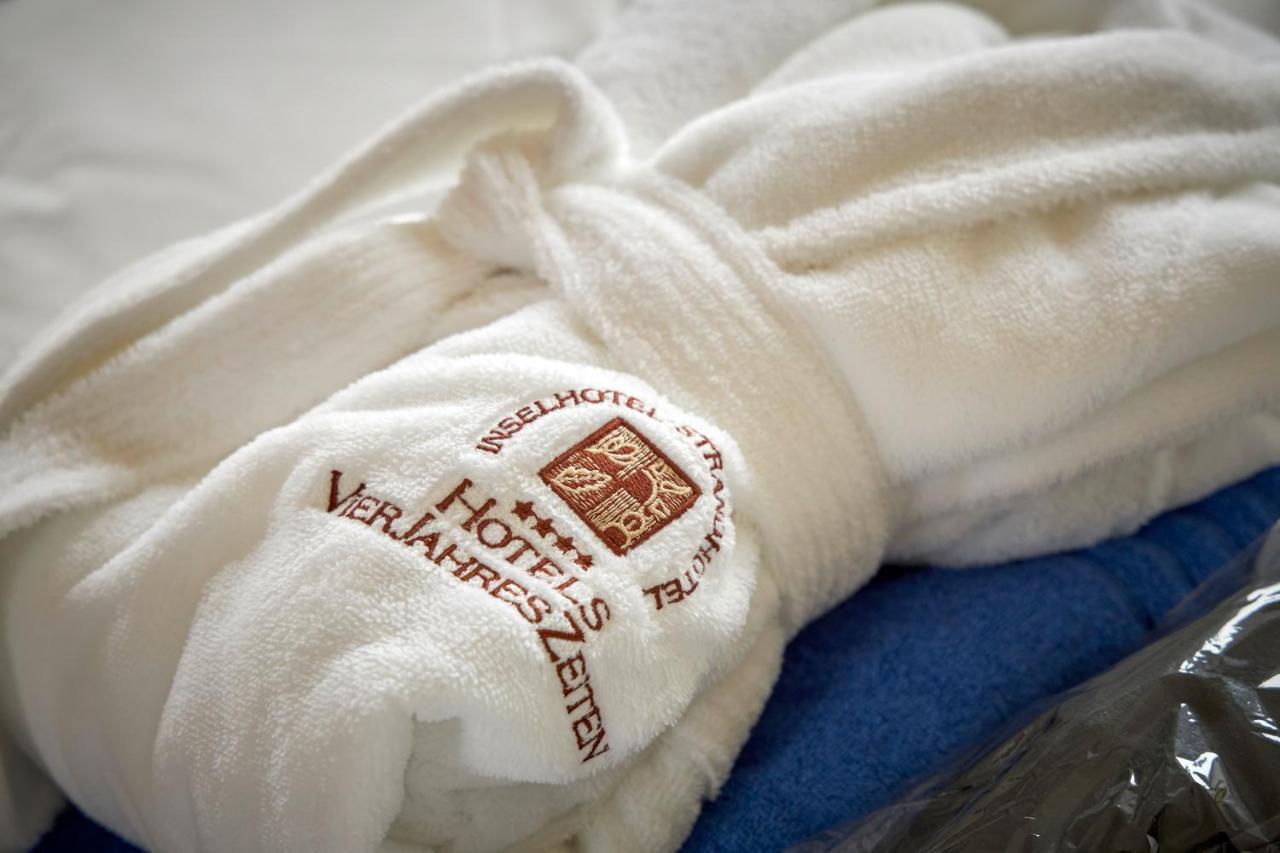 Отель Inselhotel Vierjahreszeiten Боркум